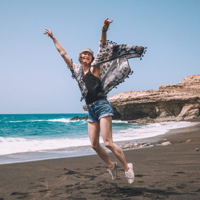 Jacqueline Dischler Beach Yoga